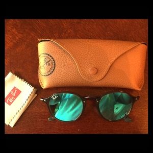 Ray Ban sunglasses zero scratches